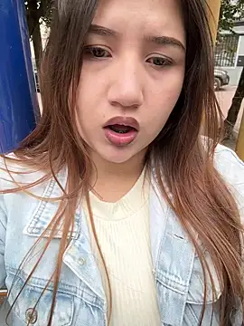 TaliaSkyx21 webcam