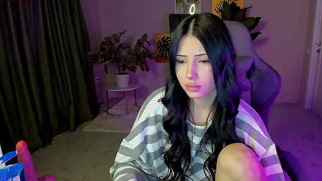 DianaRayyy webcam