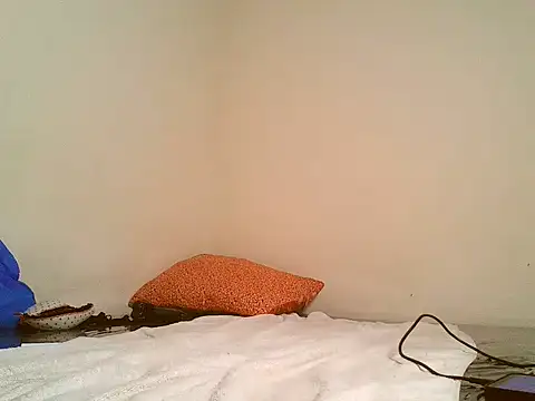 Naughty_Luna4u webcam
