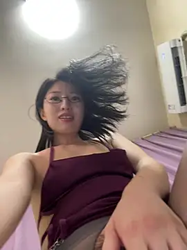 77qiqi-7777 webcam