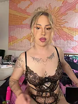 mila_kween webcam