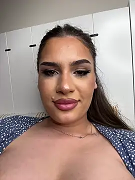 AylaNova webcam