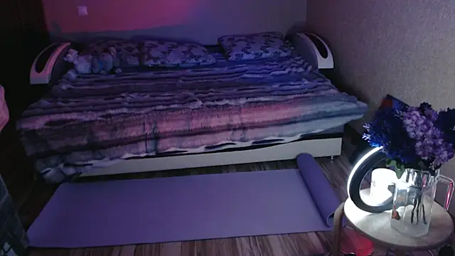 GabriellaLawrance webcam