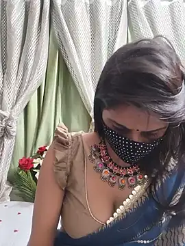shalu_g (F young) - Boob and oil shaw