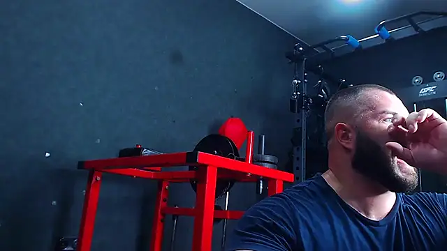muscularjohnforux (M young) - dildo fuck ass look my show!