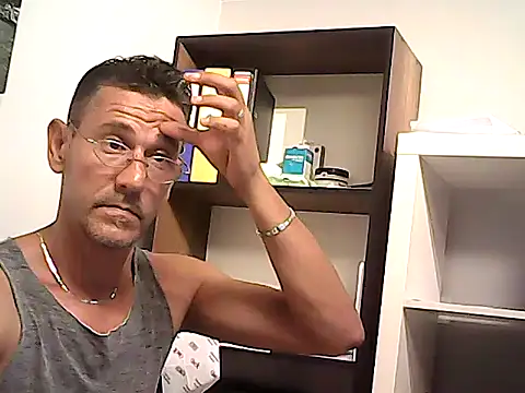 mastercharisma35 live cam on StripChat