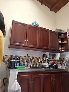 Katrina_Lush webcam