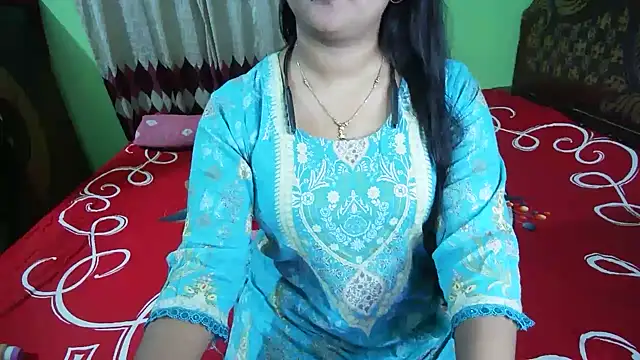 BengaliQueenStar webcam