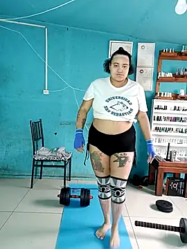 Hilarybunnyy webcam