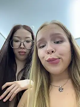 Liza_risky webcam