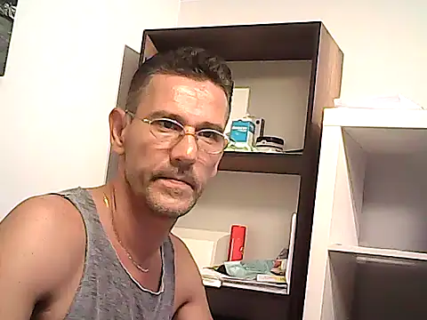 mastercharisma35 webcam
