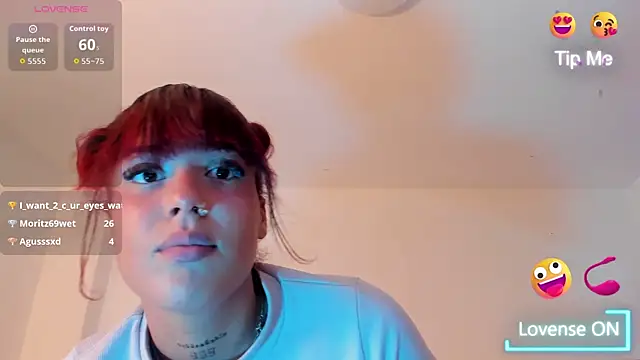 Karlaa_Doll webcam