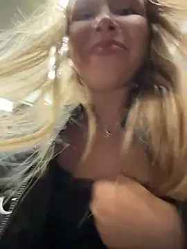 Liza_risky