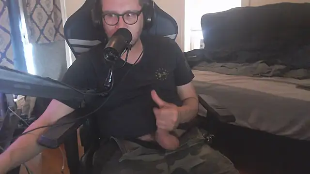chicostick413 webcam