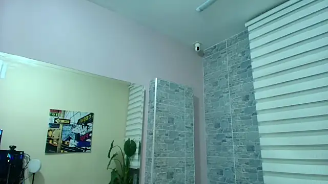 EvaaFoxxy1
