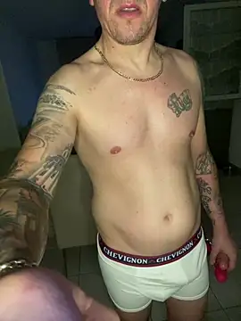 mikacapoupa webcam