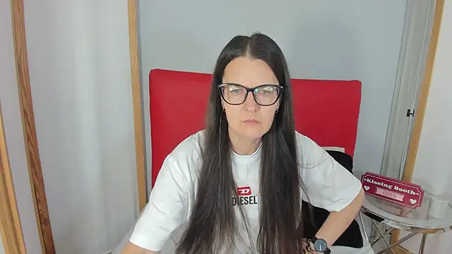 NadiaXlove webcam