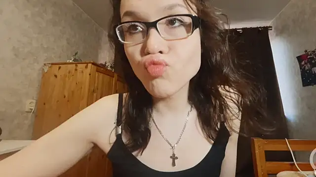 RachelSav webcam