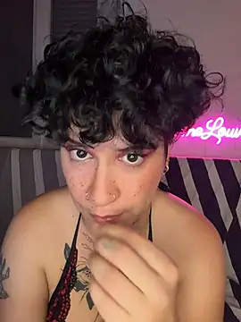 callmelouve webcam