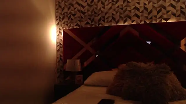 SusanMendoza live cam on StripChat