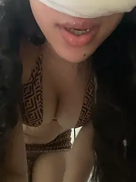Saricol_sexy1_squirt webcam