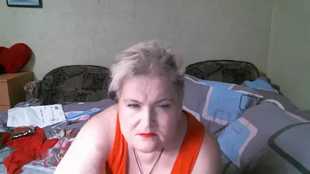 Lana555 live cam on StripChat