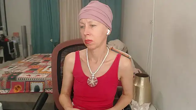 luxurynika - LuxuryNika's free webcam - UK Sex Cams