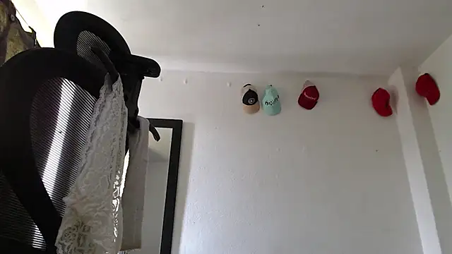 cloudsxxx webcam