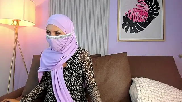 Nahiaraa__ webcam