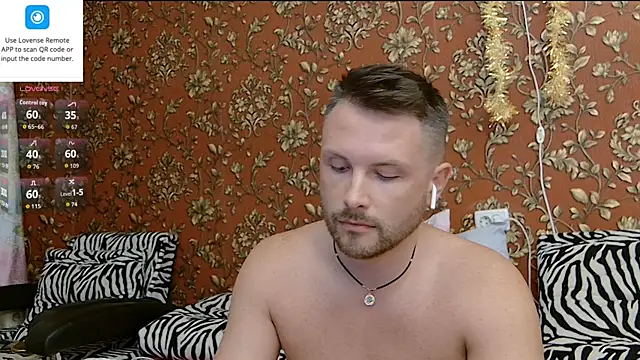 MartinBrandon live cam on StripChat