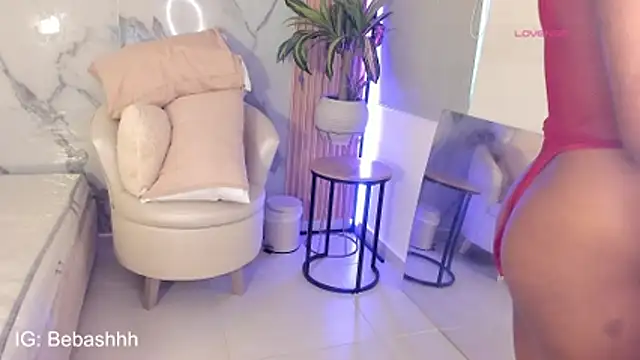Fyre_divine webcam