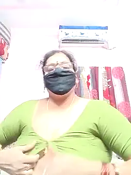 sarala_telugu - Sarala_telugu's free webcam - UK Sex Cams