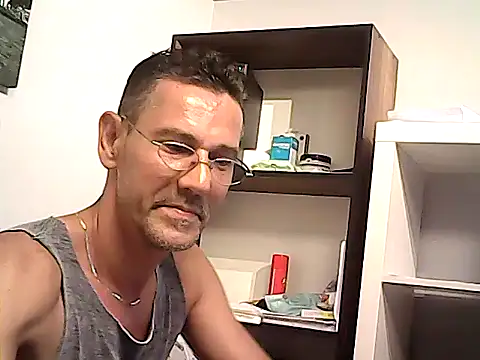 mastercharisma35 webcam