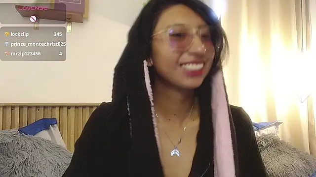 Violet_2003 webcam