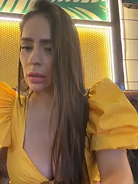 Mau_White webcam