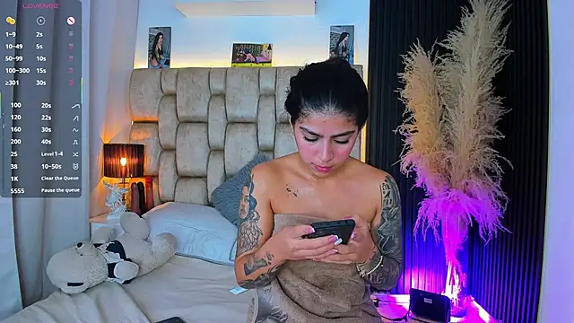 little_sophie18 webcam