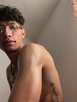 alexmendoza24 webcam