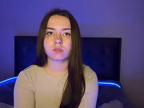 SelenaBrook webcam
