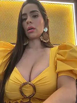 Mau_White webcam