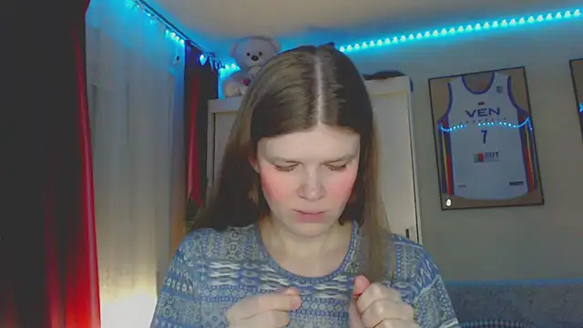 Klementa live cam on StripChat