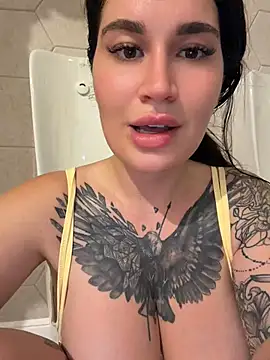 TattooGirlAlia webcam