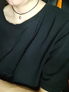 Aashikalaa webcam