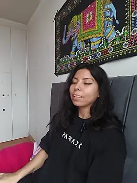 ivihetaira webcam