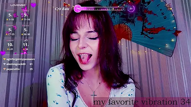 ArianaLight live cam on StripChat
