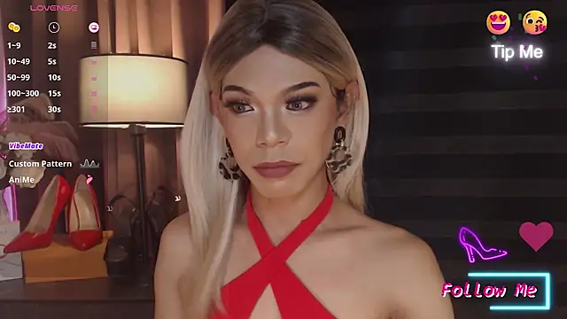 HugecockAlexa live cam on StripChat