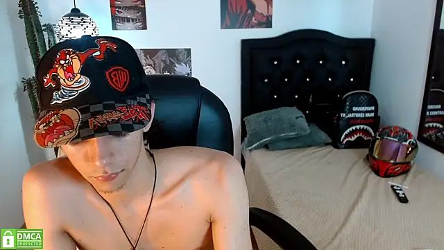 AmethystShadow17 webcam