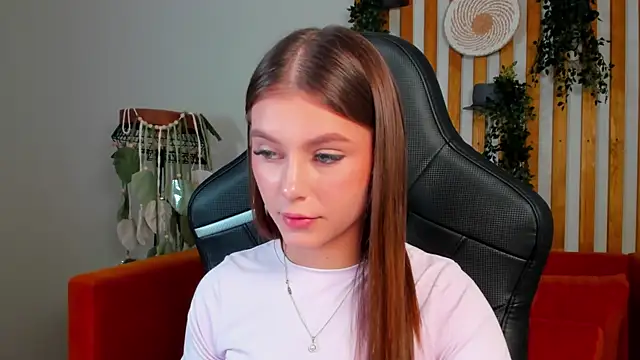 EricaFoxes webcam