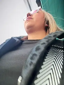 VIOLETA-25_ webcam