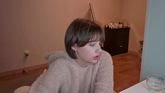 ExitedTroth webcam