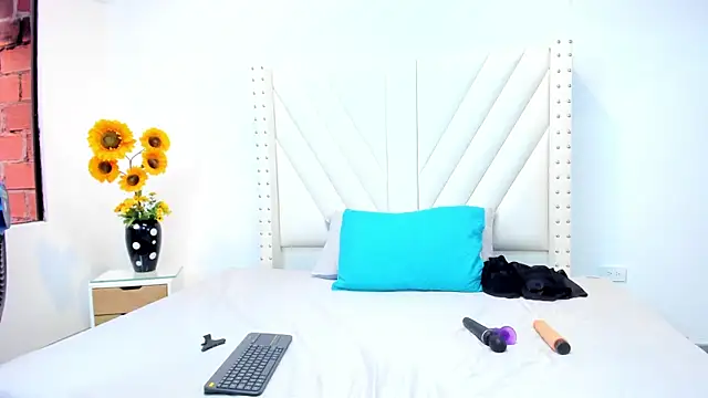Paulynavera webcam